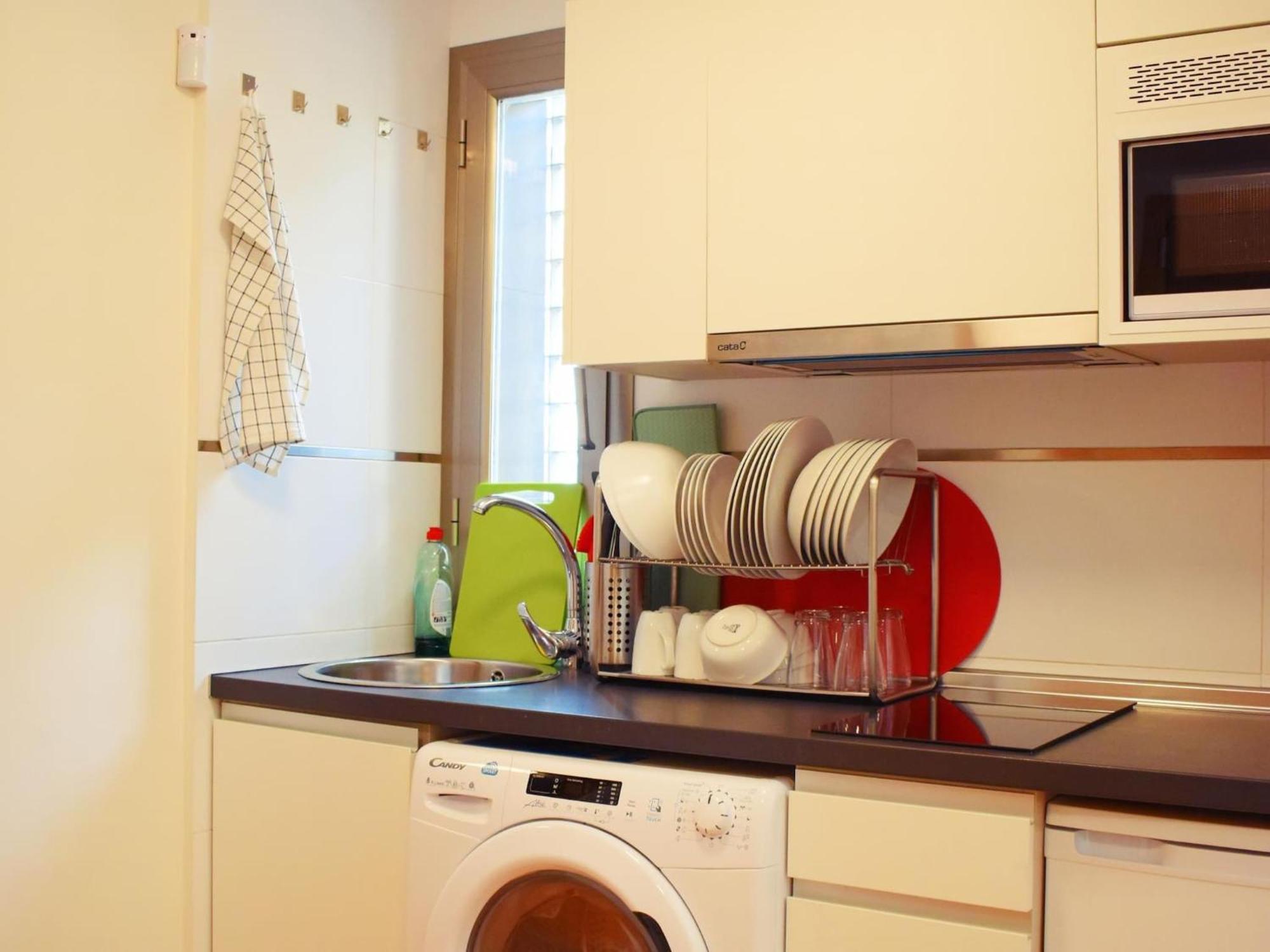Cozy Apatment Just 10 Mins From The City Centre Malaga Ngoại thất bức ảnh